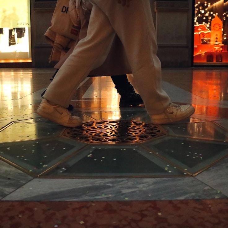 Family-friendly shopping and daily life in Canada